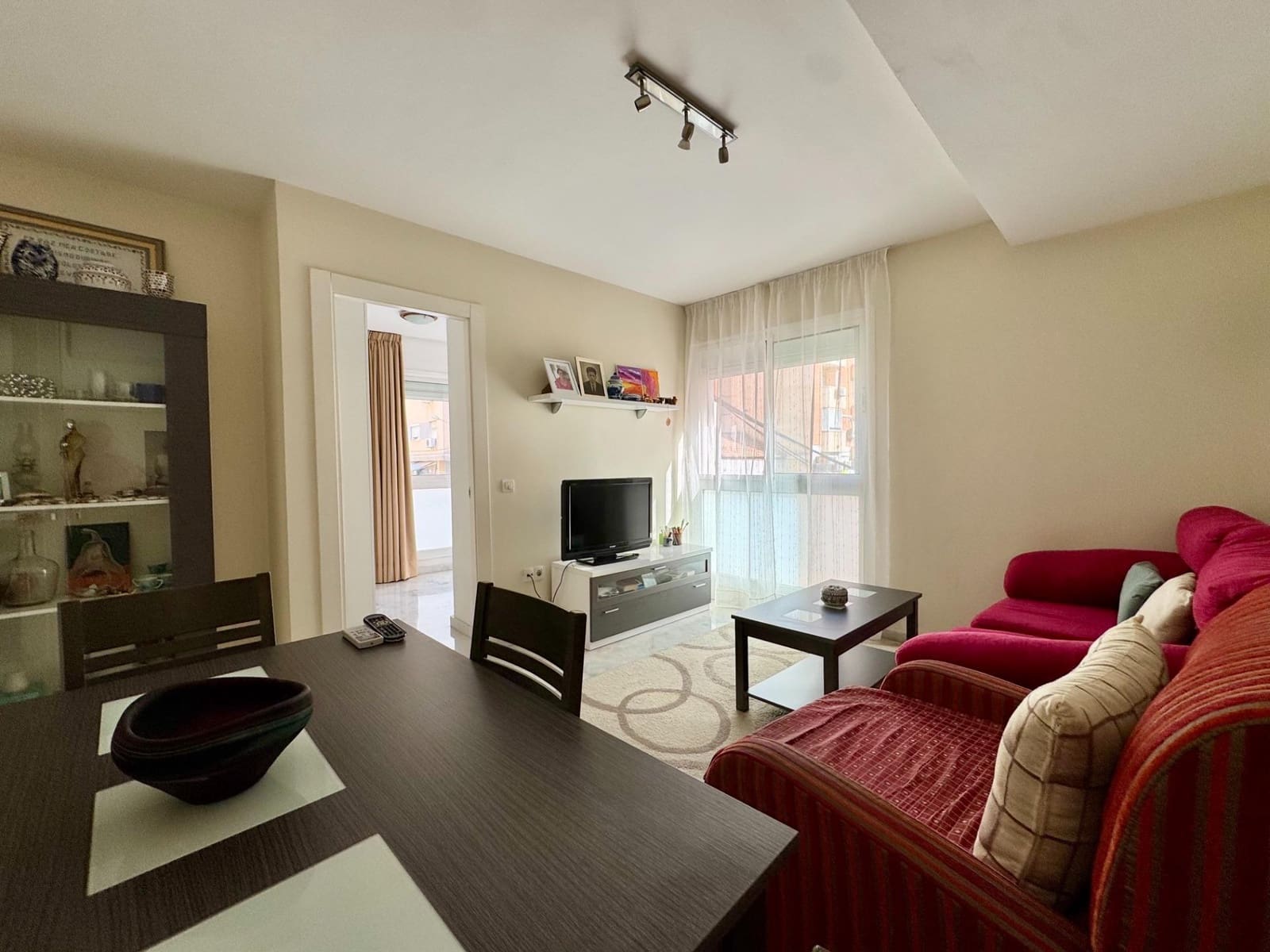 3 soveværelse Lejlighed til salg i Malaga by - € 270.000 (Ref: 9958185)