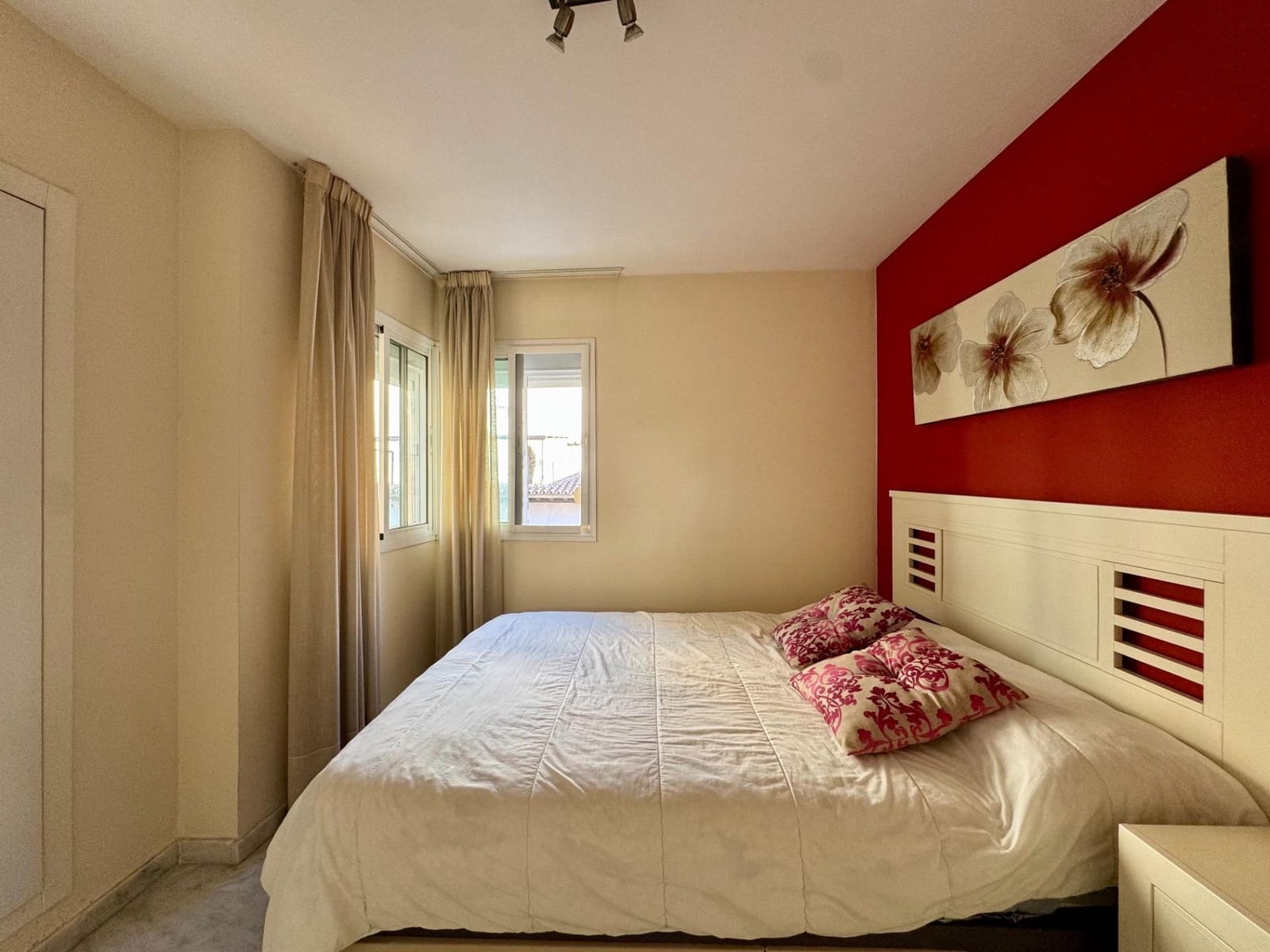 3 soveværelse Lejlighed til salg i Malaga by - € 270.000 (Ref: 9958185)