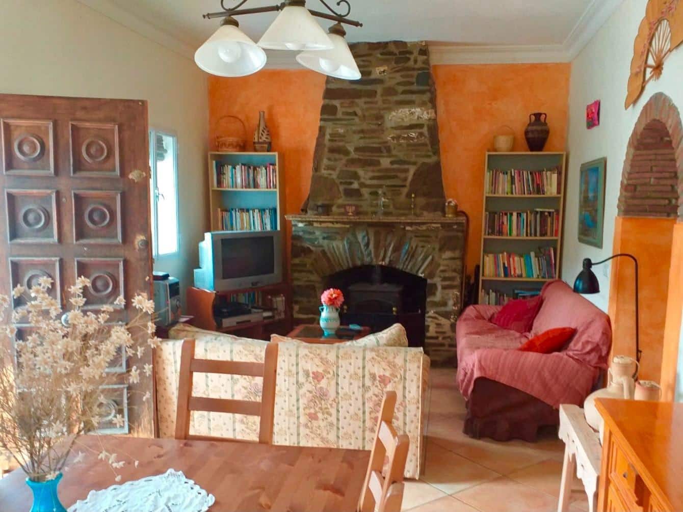 4 bedroom Finca/Country House for sale in Alora - € 140,000 (Ref: 9999866)