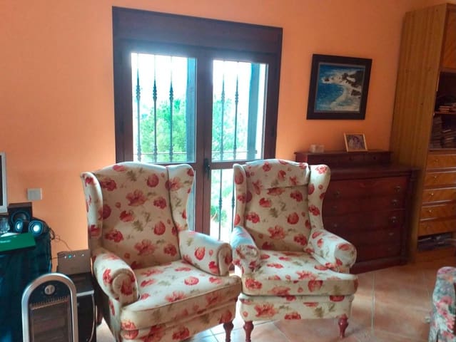 4 bedroom Finca/Country House for sale in Alora - € 140,000 (Ref: 9999866)