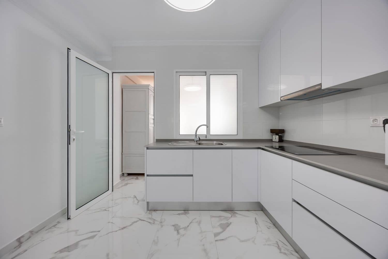 3 quarto Apartamento para venda em Torrevieja com garagem - 225 000 € (Ref: 10004955)