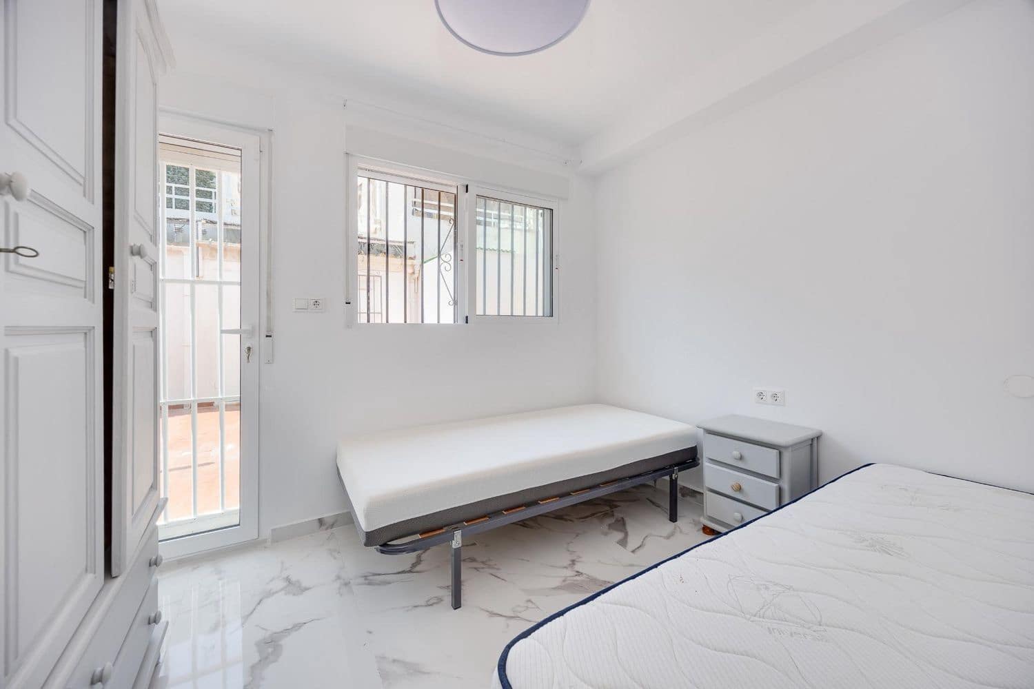 3 quarto Apartamento para venda em Torrevieja com garagem - 225 000 € (Ref: 10004955)