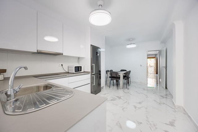 3 quarto Apartamento para venda em Playa del Acequión, Torrevieja com garagem - 225 000 € (Ref: 10004955)