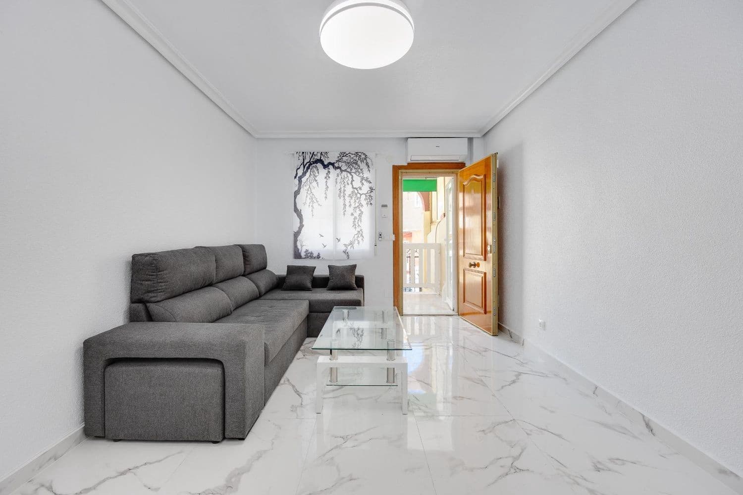 3 quarto Apartamento para venda em Torrevieja com garagem - 225 000 € (Ref: 10004955)