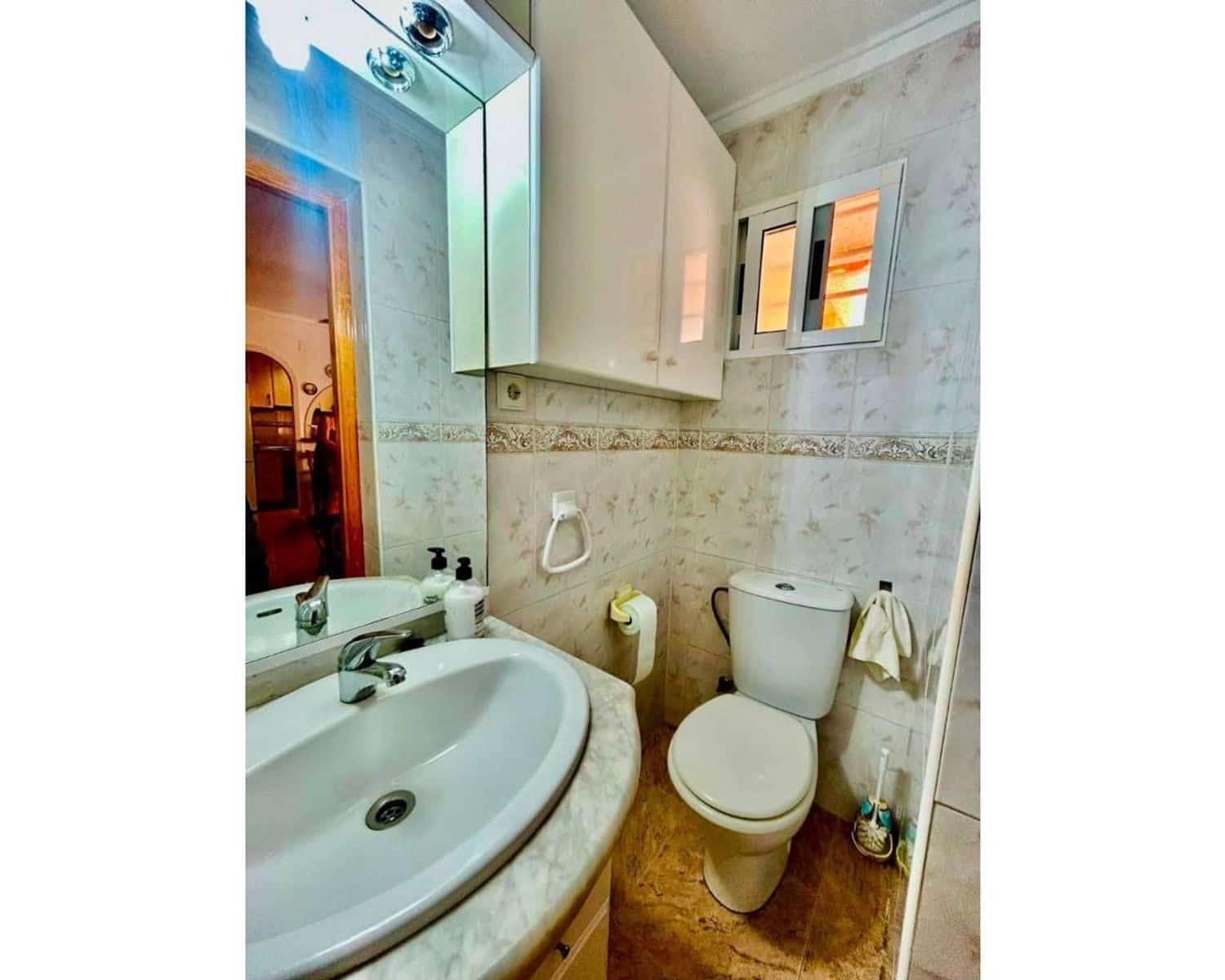 Casa de 3 habitaciones en Torrevieja en venta con garaje - 219.000 € (Ref: 10004956)