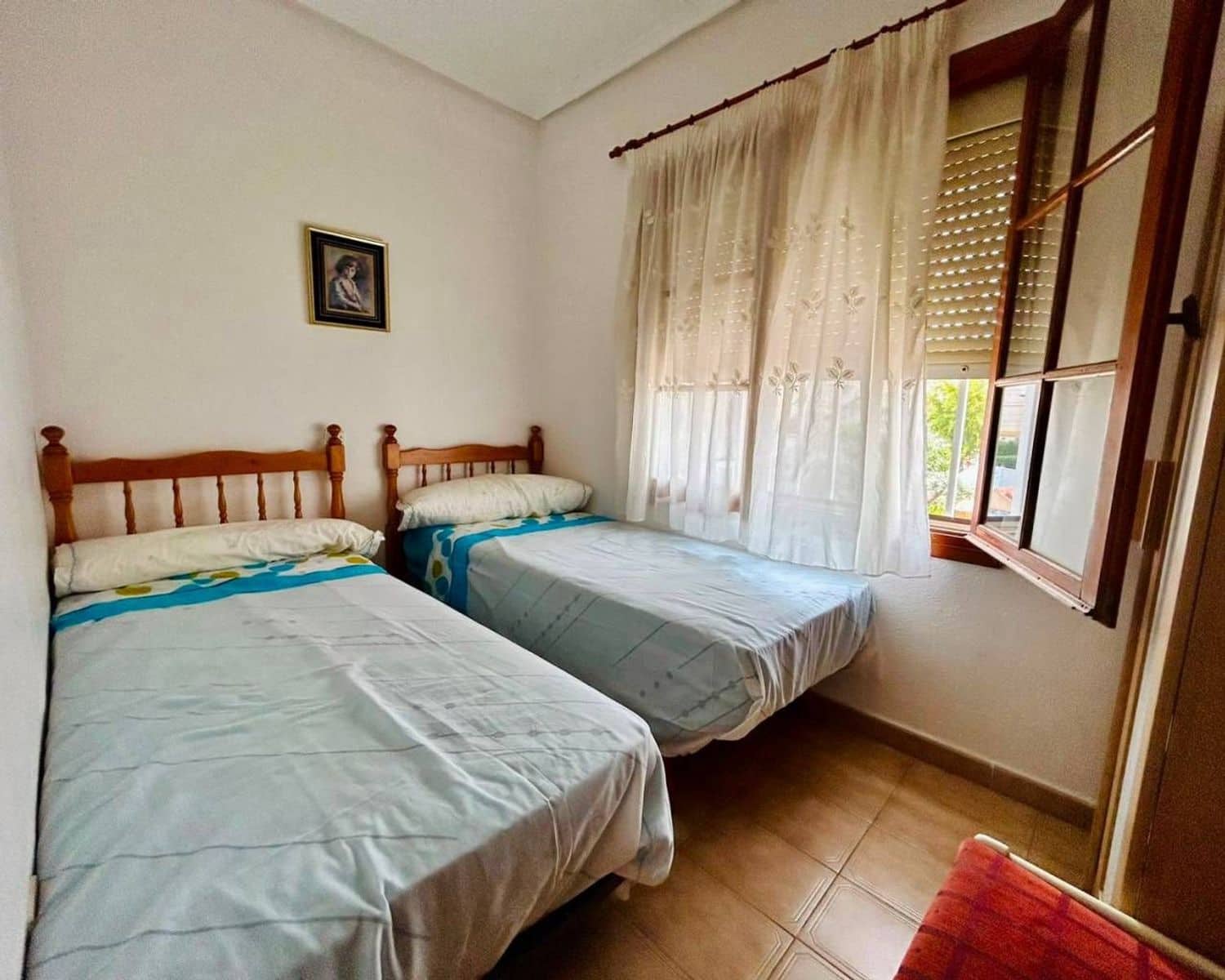 Casa de 3 habitaciones en Torrevieja en venta con garaje - 219.000 € (Ref: 10004956)