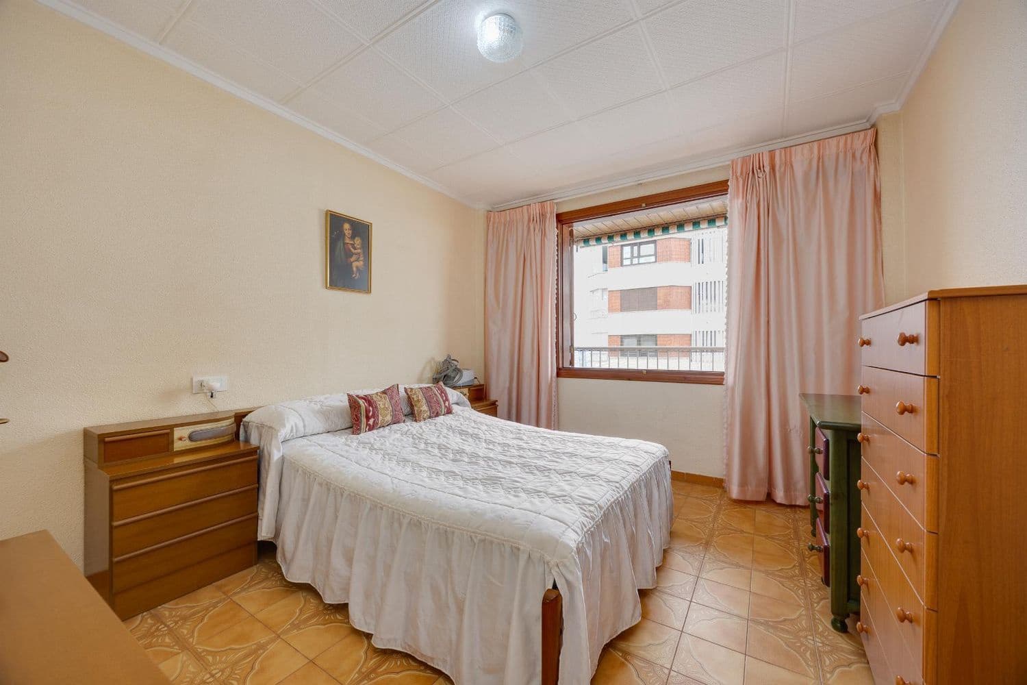 3 quarto Apartamento para venda em Torrevieja com piscina garagem - 256 000 € (Ref: 10007133)