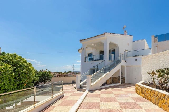 5 slaapkamer Villa te koop in Ciudad Quesada, Rojales met zwembad garage - € 649.000 (Ref: 10007134)
