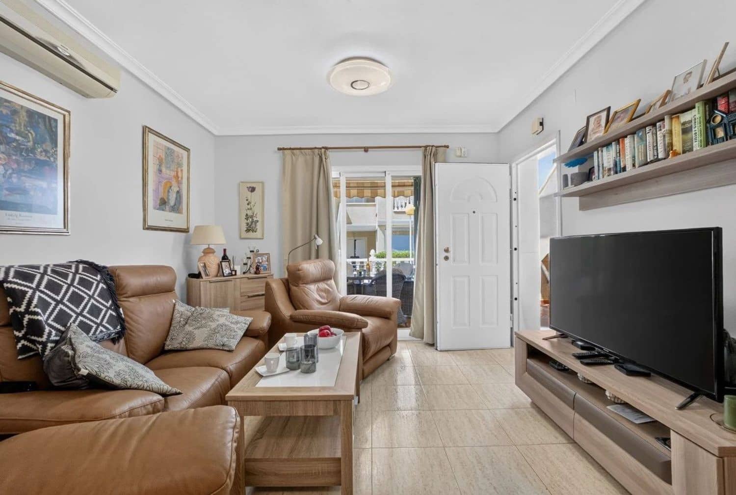2 sypialnia Apartament na sprzedaż w Miasto Alicante / Alacant z basenem garażem - 226 000 € (Ref: 10010210)