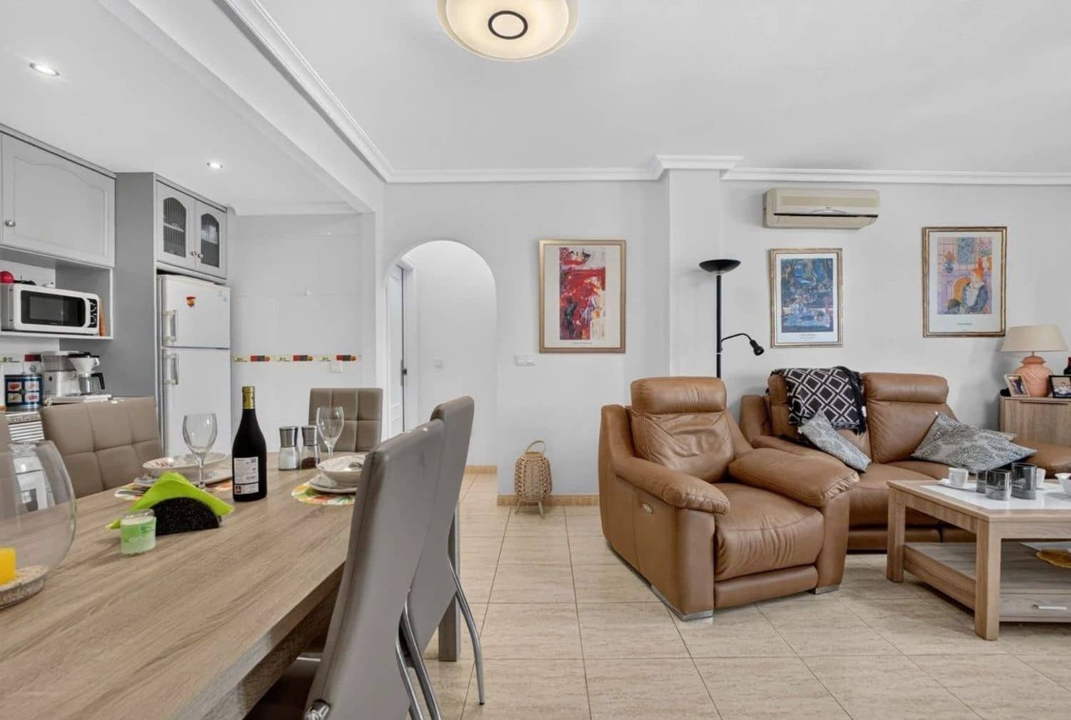 2 sypialnia Apartament na sprzedaż w Miasto Alicante / Alacant z basenem garażem - 226 000 € (Ref: 10010210)
