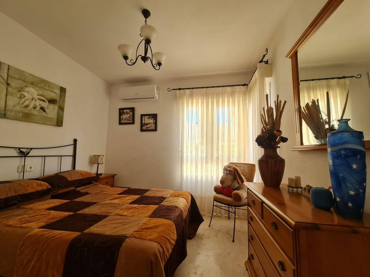 3 soveværelse Villa til salg i Alicante by med swimmingpool garage - € 479.000 (Ref: 10010211)