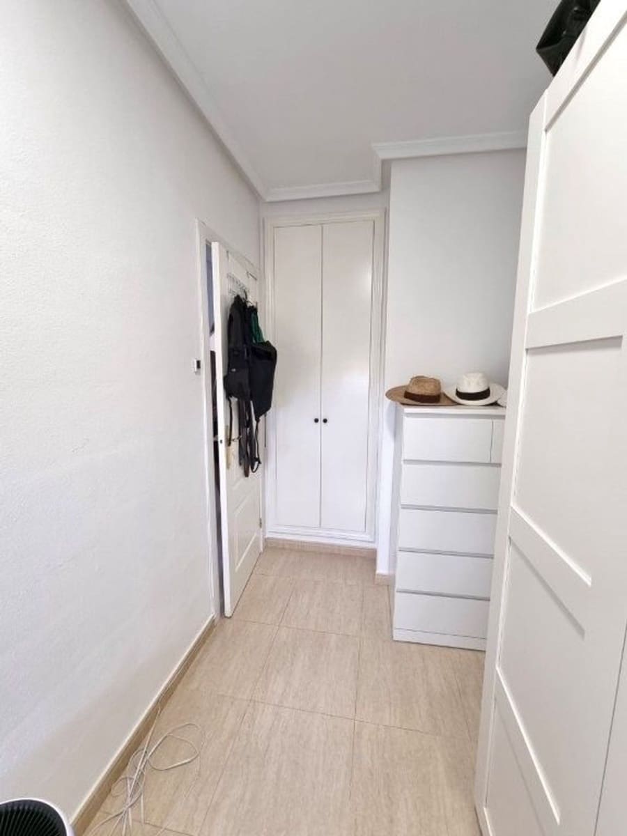 2 Zimmer Apartment zu verkaufen in Daya Nueva mit Pool Garage - 129.500 € (Ref: 10044556)
