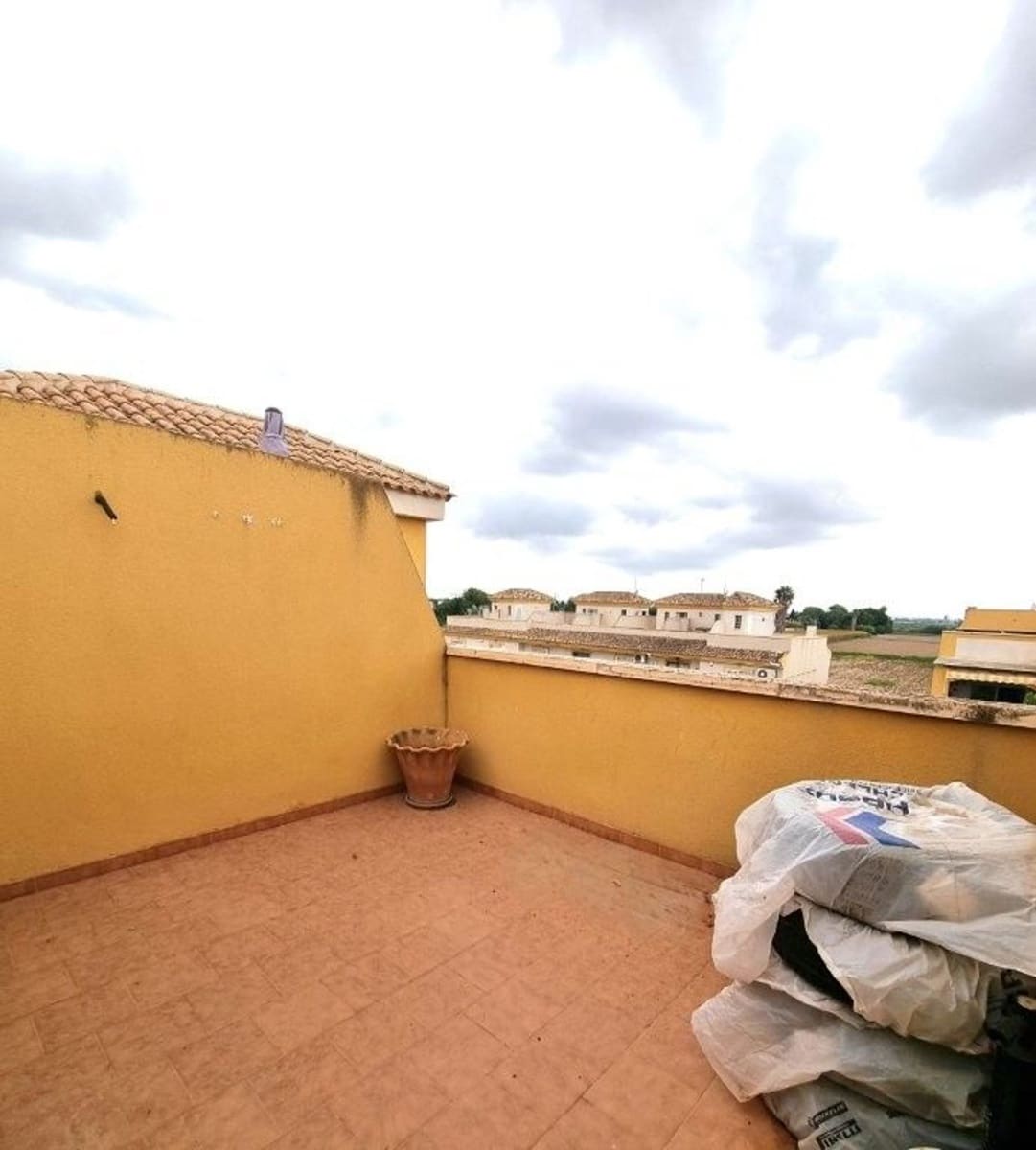2 Zimmer Apartment zu verkaufen in Daya Nueva mit Pool Garage - 129.500 € (Ref: 10044556)