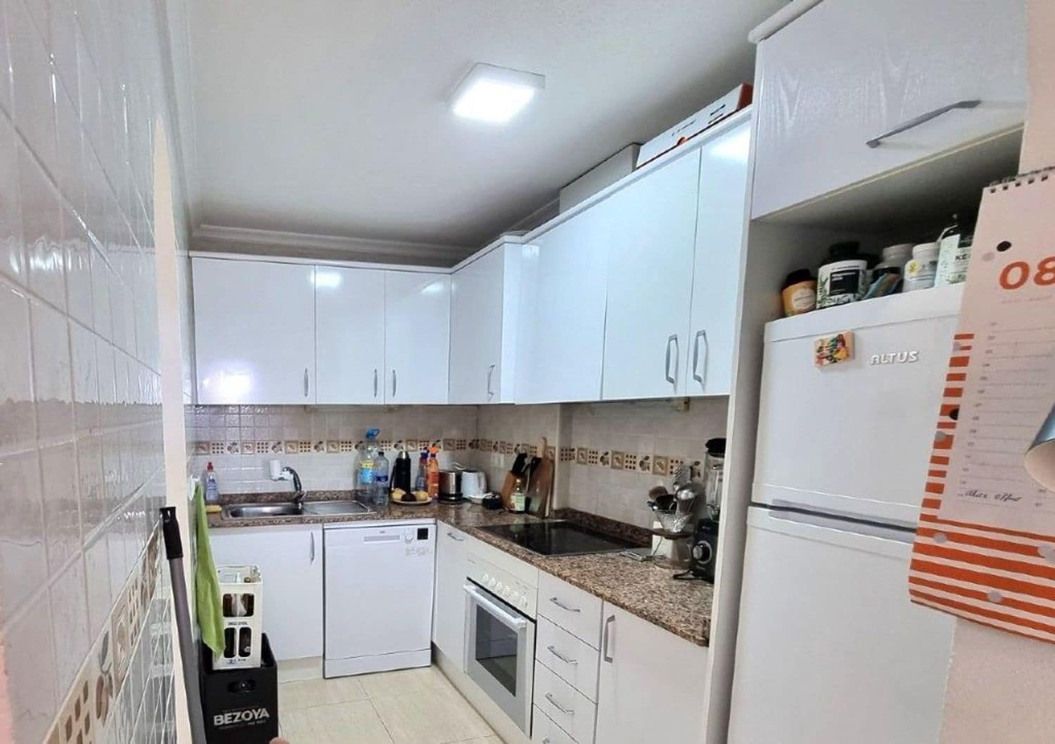 2 Zimmer Apartment zu verkaufen in Daya Nueva mit Pool Garage - 129.500 € (Ref: 10044556)