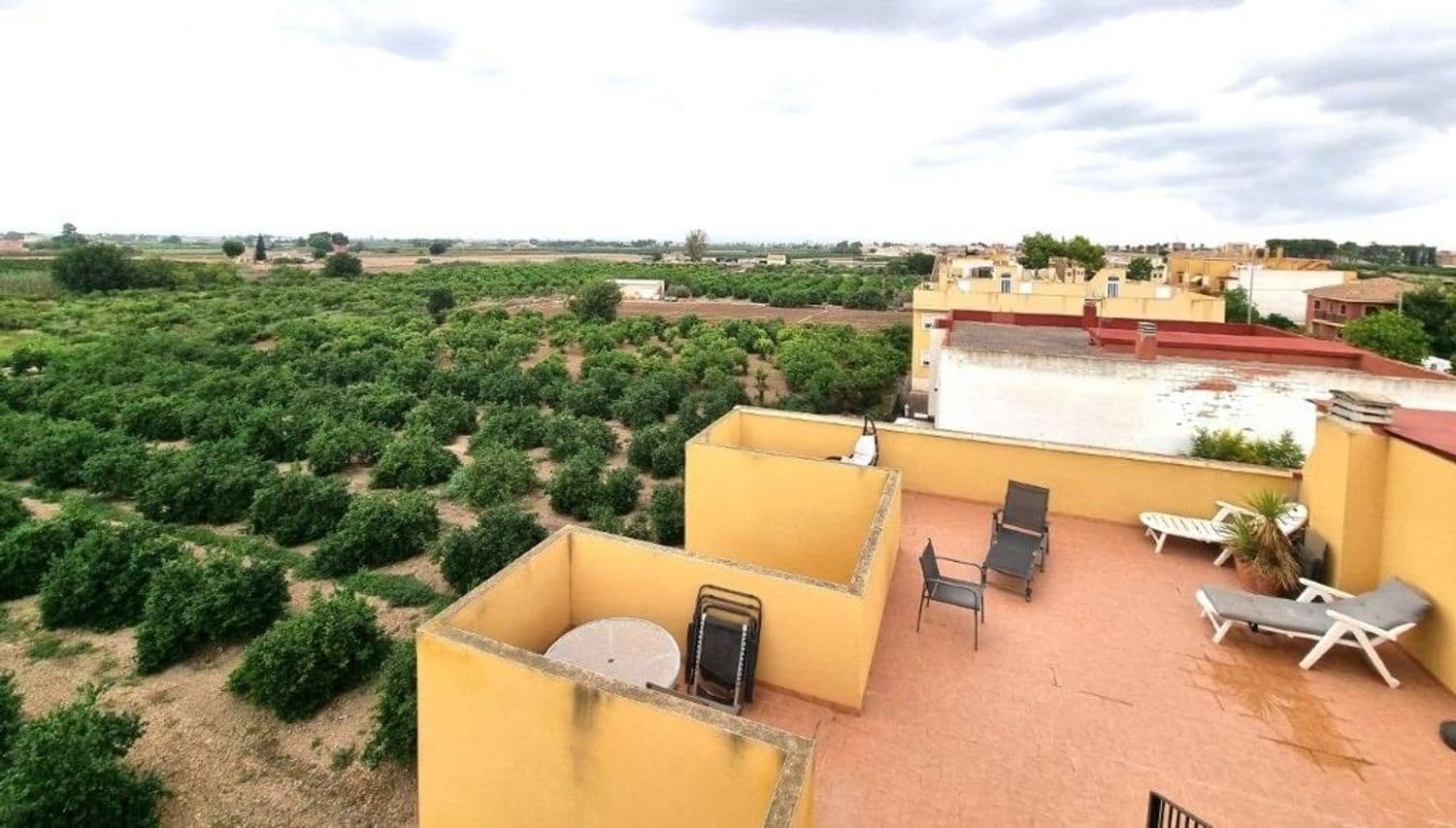 2 Zimmer Apartment zu verkaufen in Daya Nueva mit Pool Garage - 129.500 € (Ref: 10044556)