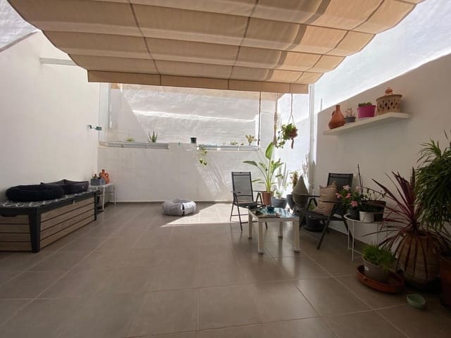 2 sypialnia Apartament na sprzedaż w Las Piscinas Naturales, Torrevieja z garażem - 239 900 € (Ref: 10044557)