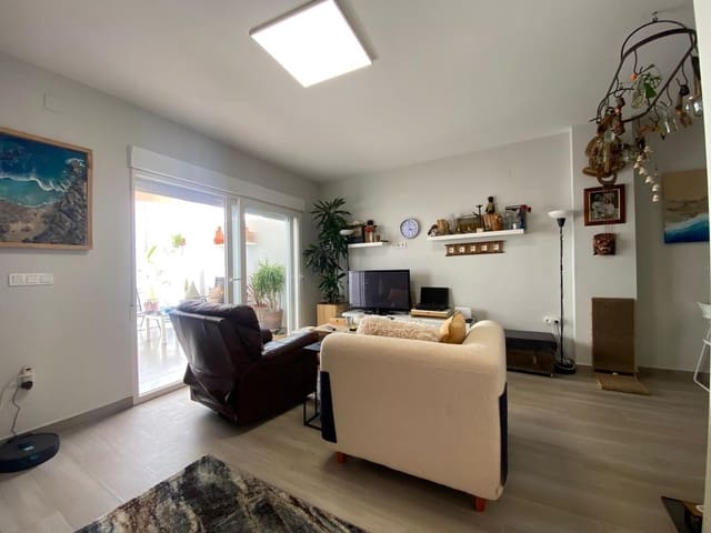 2 sypialnia Apartament na sprzedaż w Las Piscinas Naturales, Torrevieja z garażem - 239 900 € (Ref: 10044557)