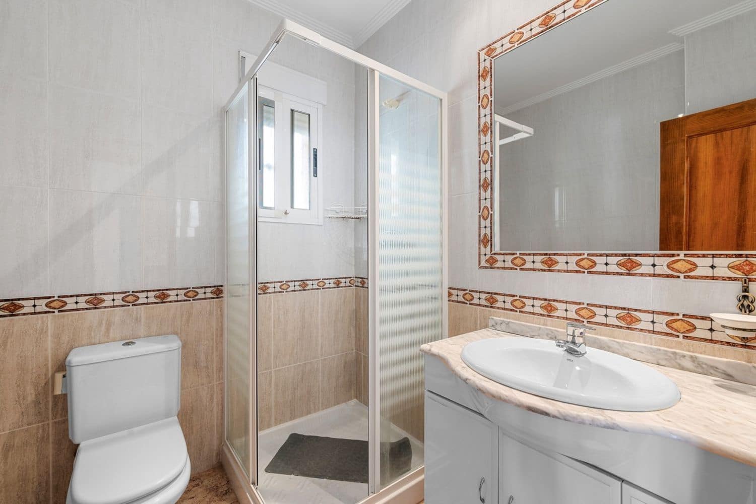 3 bedroom Villa for sale in El Raso with pool garage - € 290,000 (Ref: 10080324)