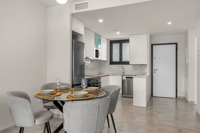 2 sypialnia Apartament na sprzedaż w Las Filipinas z basenem garażem - 249 000 € (Ref: 10088793)