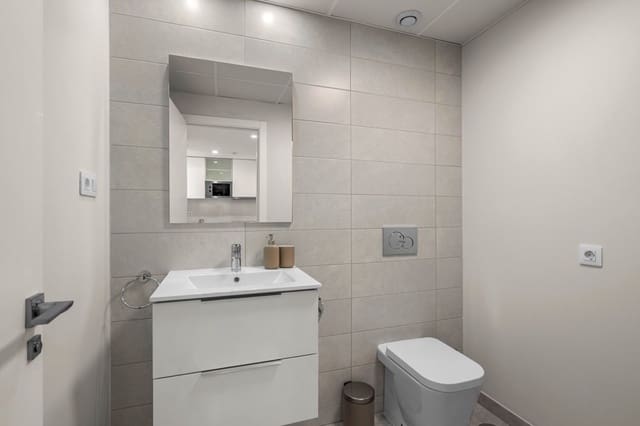 2 sypialnia Apartament na sprzedaż w Las Filipinas z basenem garażem - 249 000 € (Ref: 10088793)