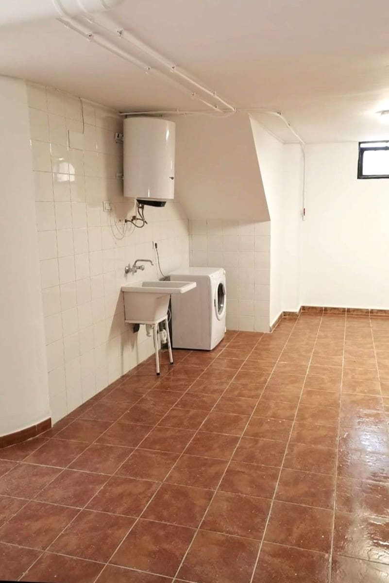 3 soverom Villa til salgs i Benferri med svømmebasseng garasje - € 239 900 (Ref: 10088794)