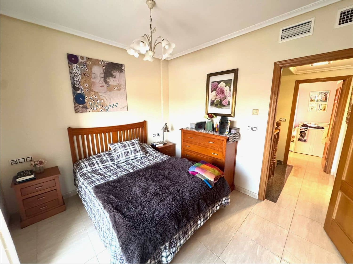 3 soverom Villa til salgs i Benferri med svømmebasseng garasje - € 239 900 (Ref: 10088794)