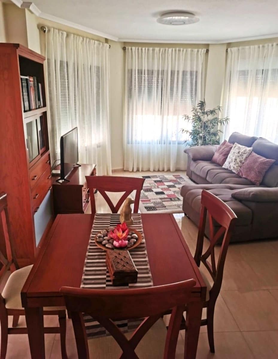 3 soverom Villa til salgs i Benferri med svømmebasseng garasje - € 239 900 (Ref: 10088794)