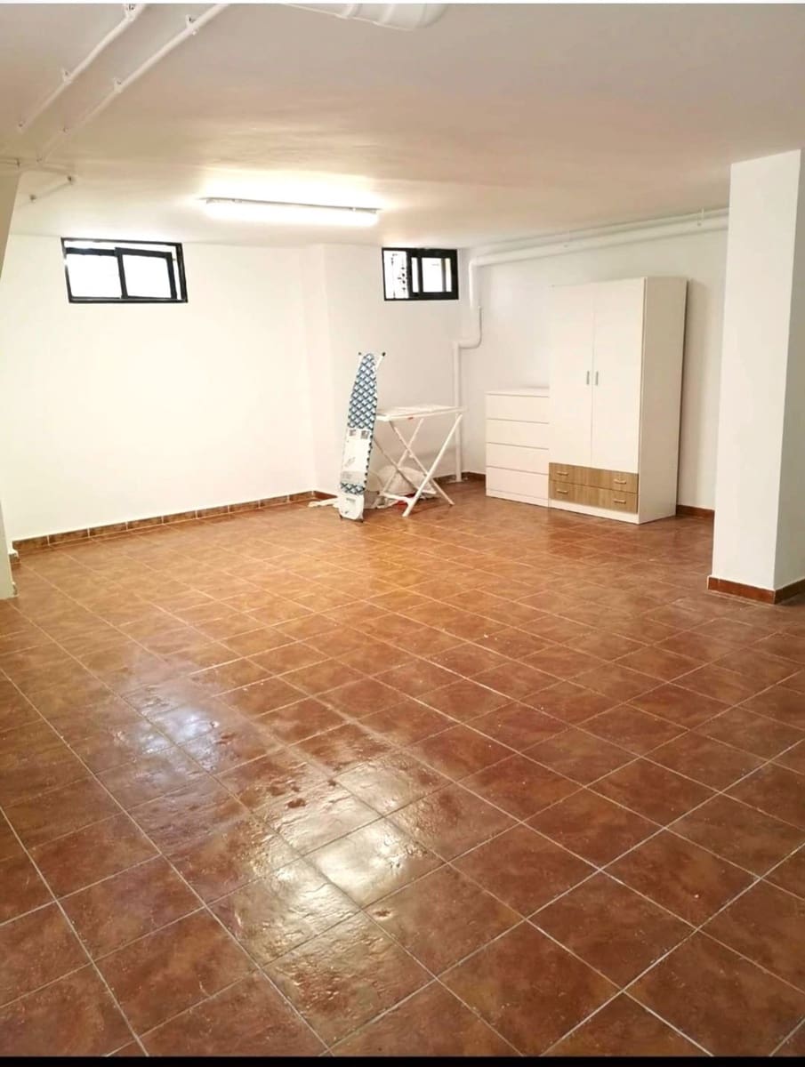 3 soverom Villa til salgs i Benferri med svømmebasseng garasje - € 239 900 (Ref: 10088794)