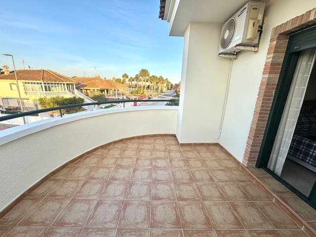 3 soverom Villa til salgs i Benferri med svømmebasseng garasje - € 239 900 (Ref: 10088794)
