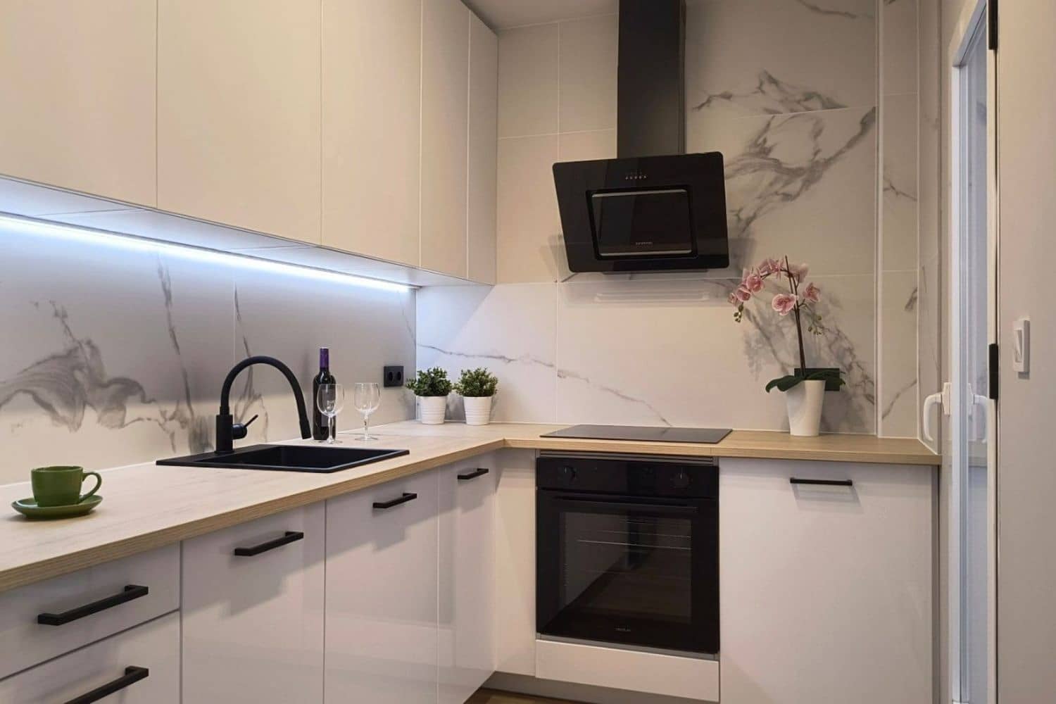 Casa de 3 habitaciones en Alicante / Alacant ciudad en venta con piscina garaje - 268.800 € (Ref: 10094032)