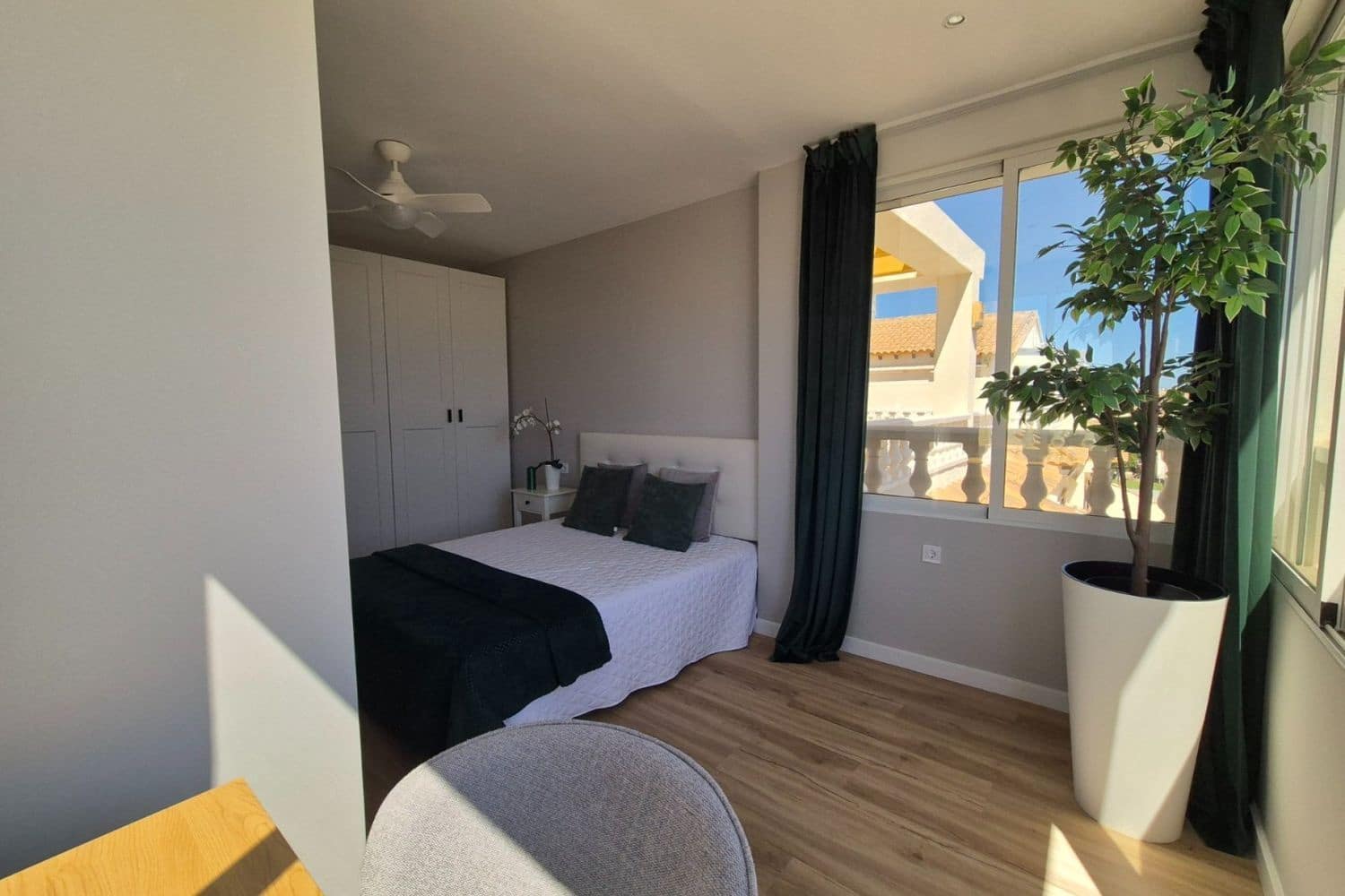 Casa de 3 habitaciones en Alicante / Alacant ciudad en venta con piscina garaje - 268.800 € (Ref: 10094032)