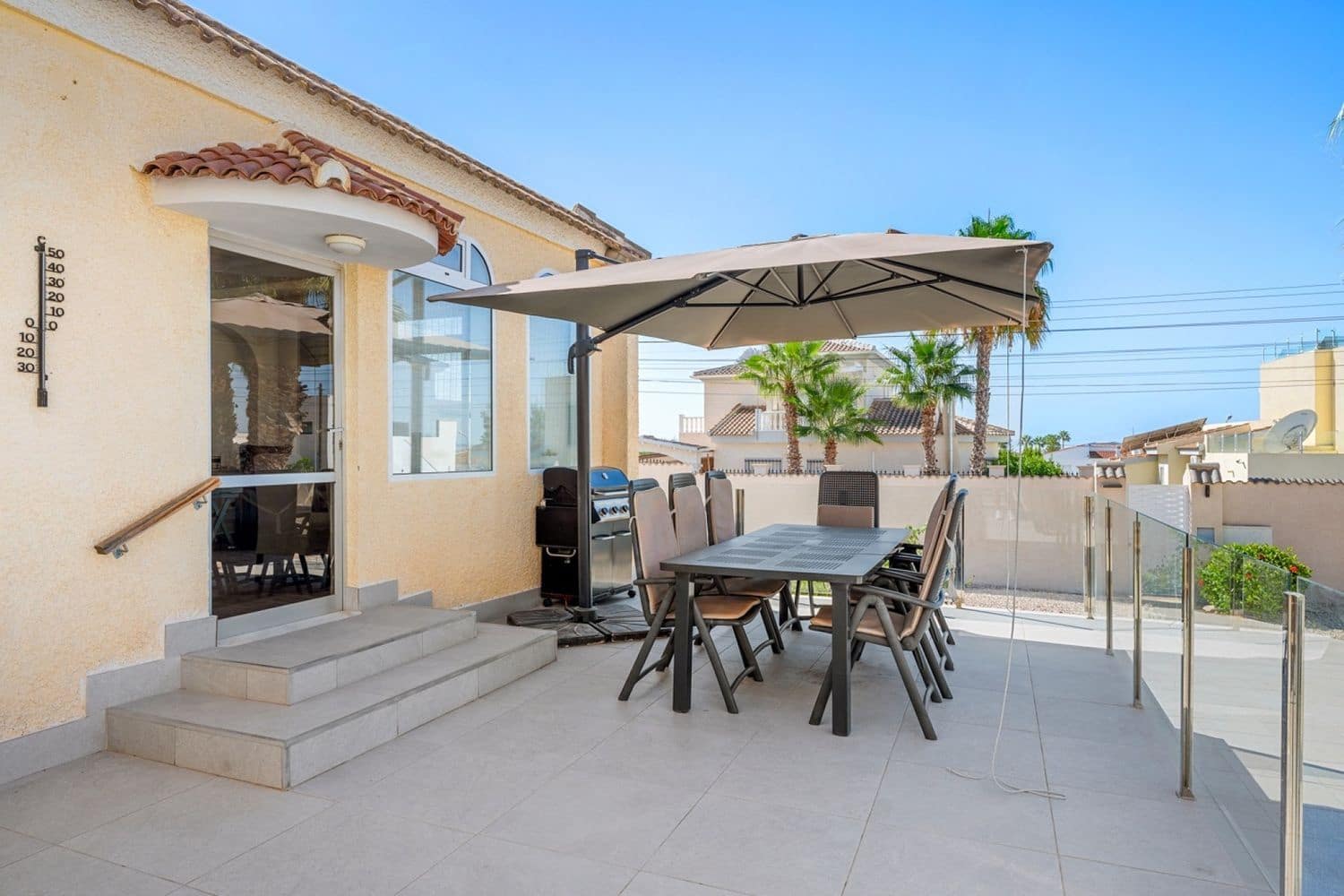 Chalet de 3 habitaciones en Ciudad Quesada en venta con piscina garaje - 575.000 € (Ref: 10094033)