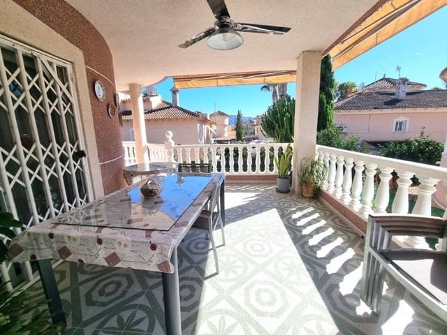 3 Zimmer Villa zu verkaufen in Benferri mit Pool Garage - 339.000 € (Ref: 10106599)