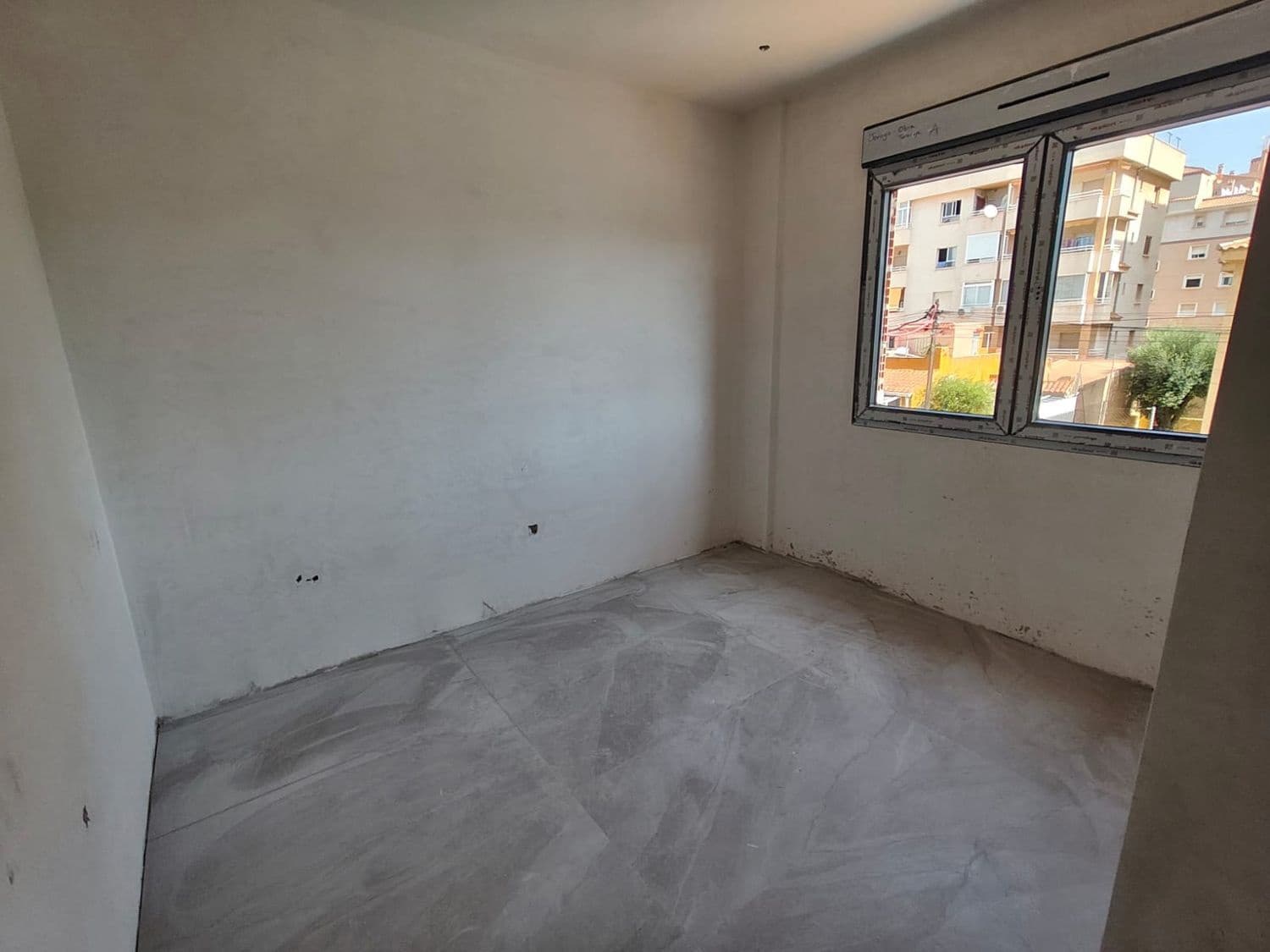 2 sypialnia Apartament na sprzedaż w Torrevieja z basenem garażem - 269 000 € (Ref: 10131277)