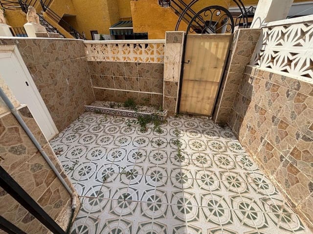 2 slaapkamer Huis te koop in Los Frutales, Torrevieja met garage - € 174.900 (Ref: 10132995)