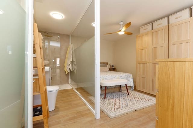 3 chambre Maison de Ville à vendre à Centro - Muelle Pesquero, Torrevieja avec garage - 299 000 € (Ref: 10151046)