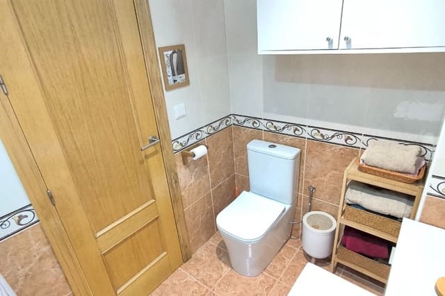 Apartamento de 2 habitaciones en Heredades, Almoradí en venta con piscina garaje - 123.000 € (Ref: 10162162)
