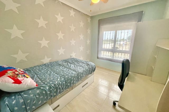 Apartamento de 2 habitaciones en Heredades, Almoradí en venta con piscina garaje - 123.000 € (Ref: 10162162)