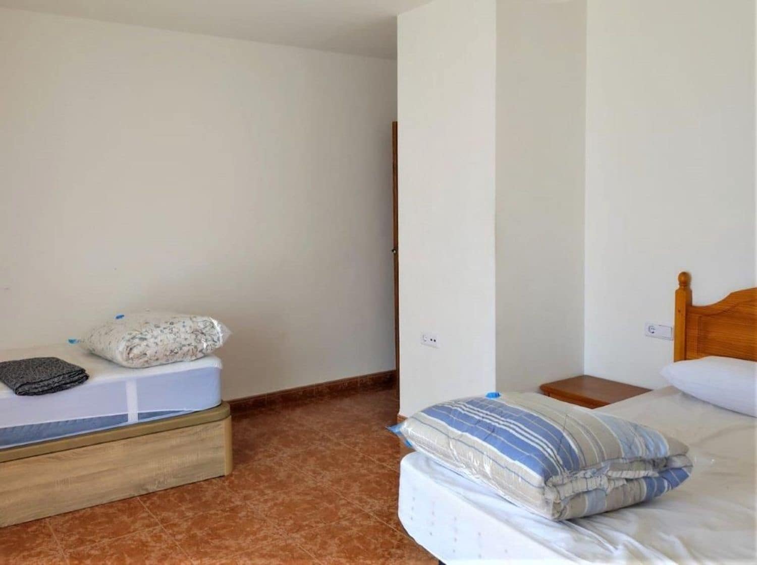 4 soveværelse Finca/Landehus til salg i L'Atzuvia med swimmingpool garage - € 695.000 (Ref: 7011648)