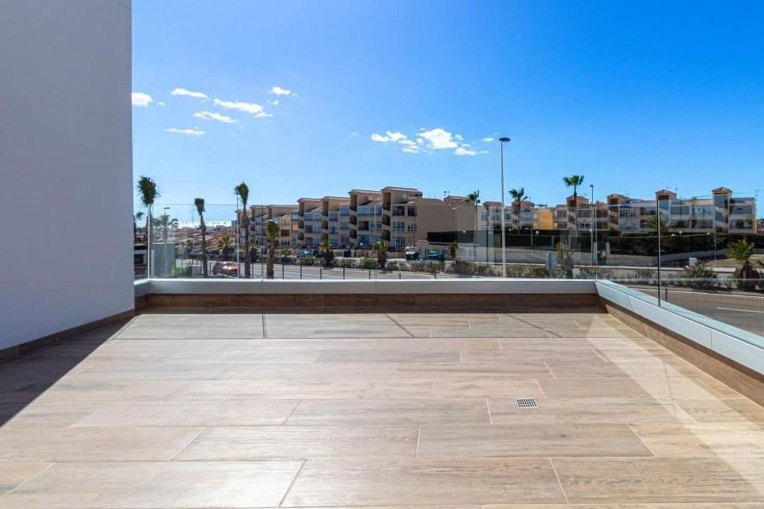 2 soveværelse Lejlighed til salg i Torrevieja med swimmingpool garage - € 375.000 (Ref: 8168714)
