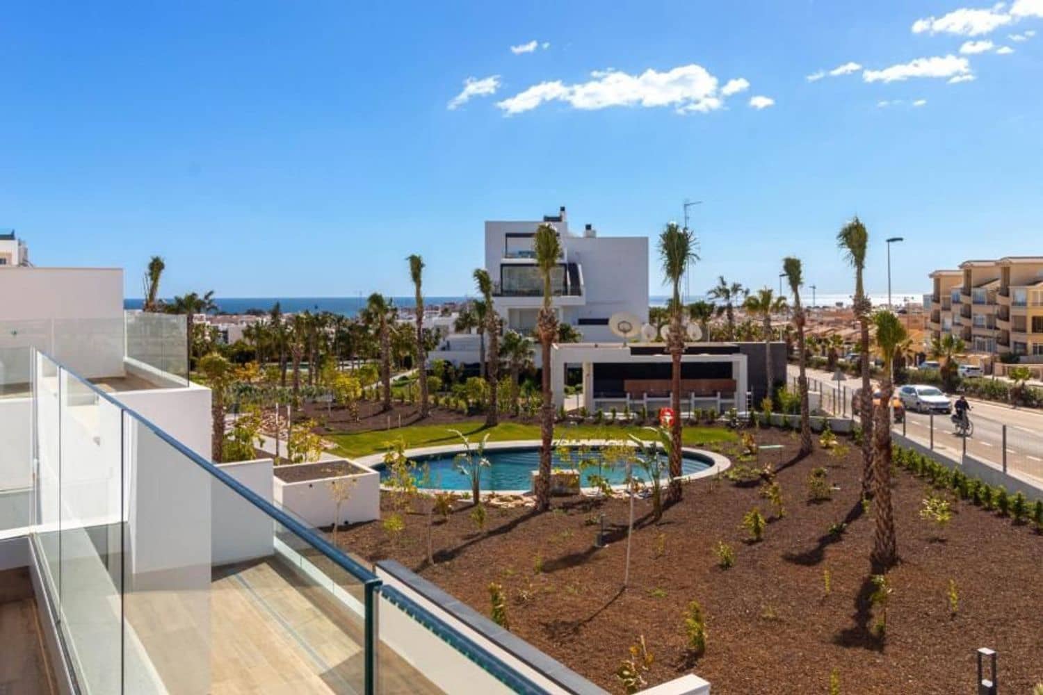 2 soveværelse Lejlighed til salg i Torrevieja med swimmingpool garage - € 375.000 (Ref: 8168714)