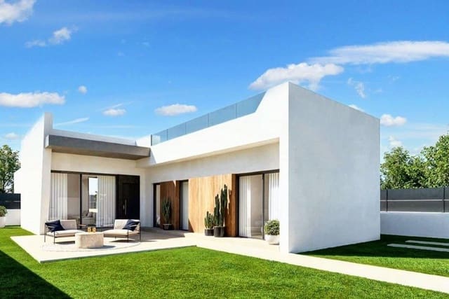 Chalet de 3 habitaciones en San Miguel de Salinas en venta con garaje - 399.500 € (Ref: 8247352)