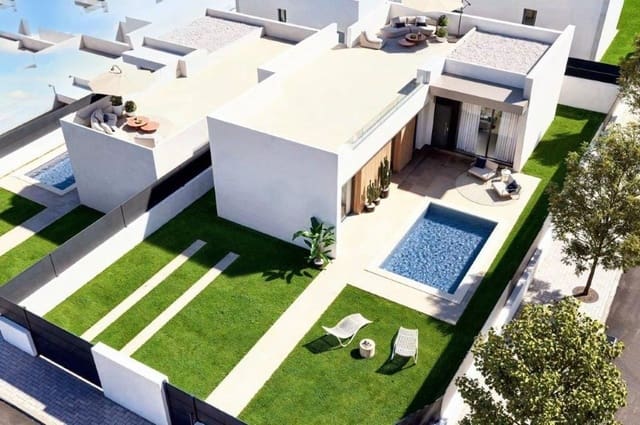 Chalet de 3 habitaciones en San Miguel de Salinas en venta con garaje - 399.500 € (Ref: 8247352)