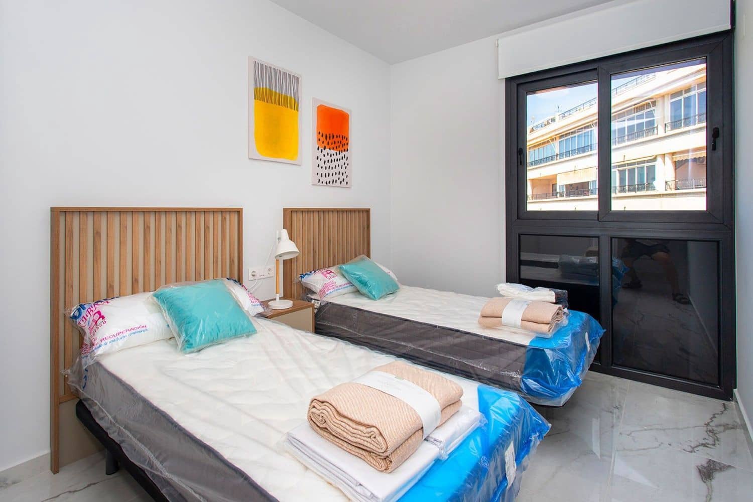 2 soveværelse Lejlighed til salg i Orihuela Costa med swimmingpool garage - € 345.000 (Ref: 8417351)