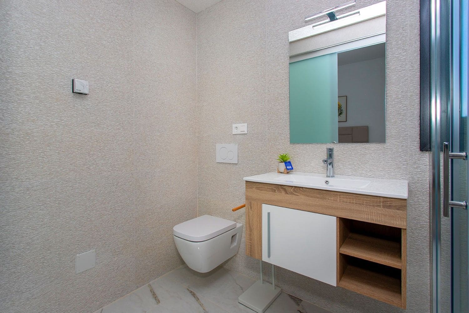 2 soveværelse Lejlighed til salg i Orihuela Costa med swimmingpool garage - € 345.000 (Ref: 8417351)