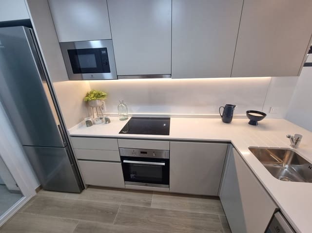 2 quarto Apartamento para venda em El Chaparral - La Siesta - La Torreta, Torrevieja com piscina - 254 000 € (Ref: 8683750)