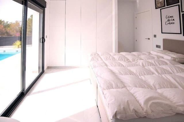 3 sypialnia Willa na sprzedaż w Pinar de Campoverde, Pilar de la Horadada z basenem garażem - 422 500 € (Ref: 8840559)