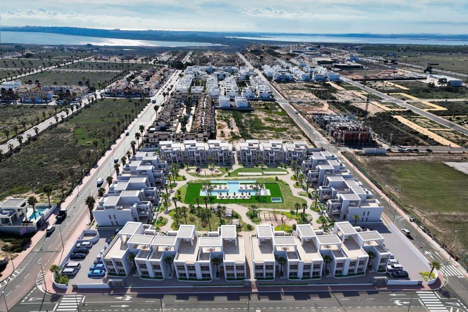 Apartamento de 2 habitaciones en Ciudad Quesada en venta con piscina garaje - 269.900 € (Ref: 8954081)