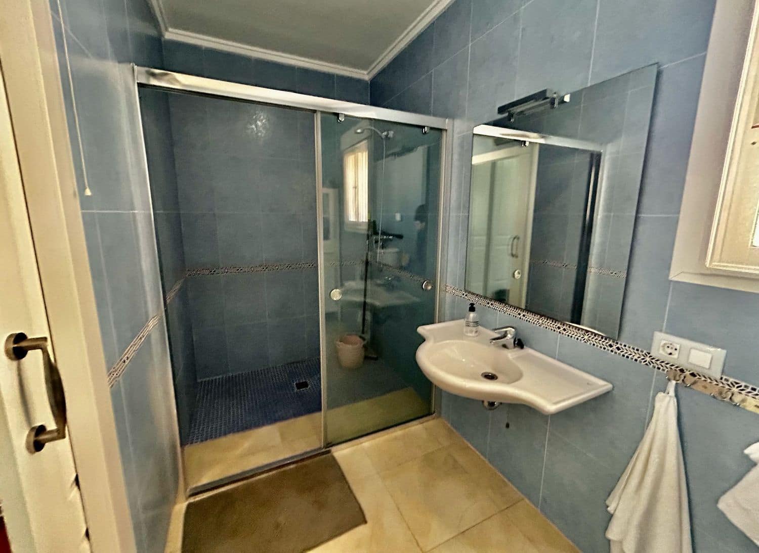 Chalet de 5 habitaciones en Rojales en venta con piscina garaje - 359.000 € (Ref: 9057202)