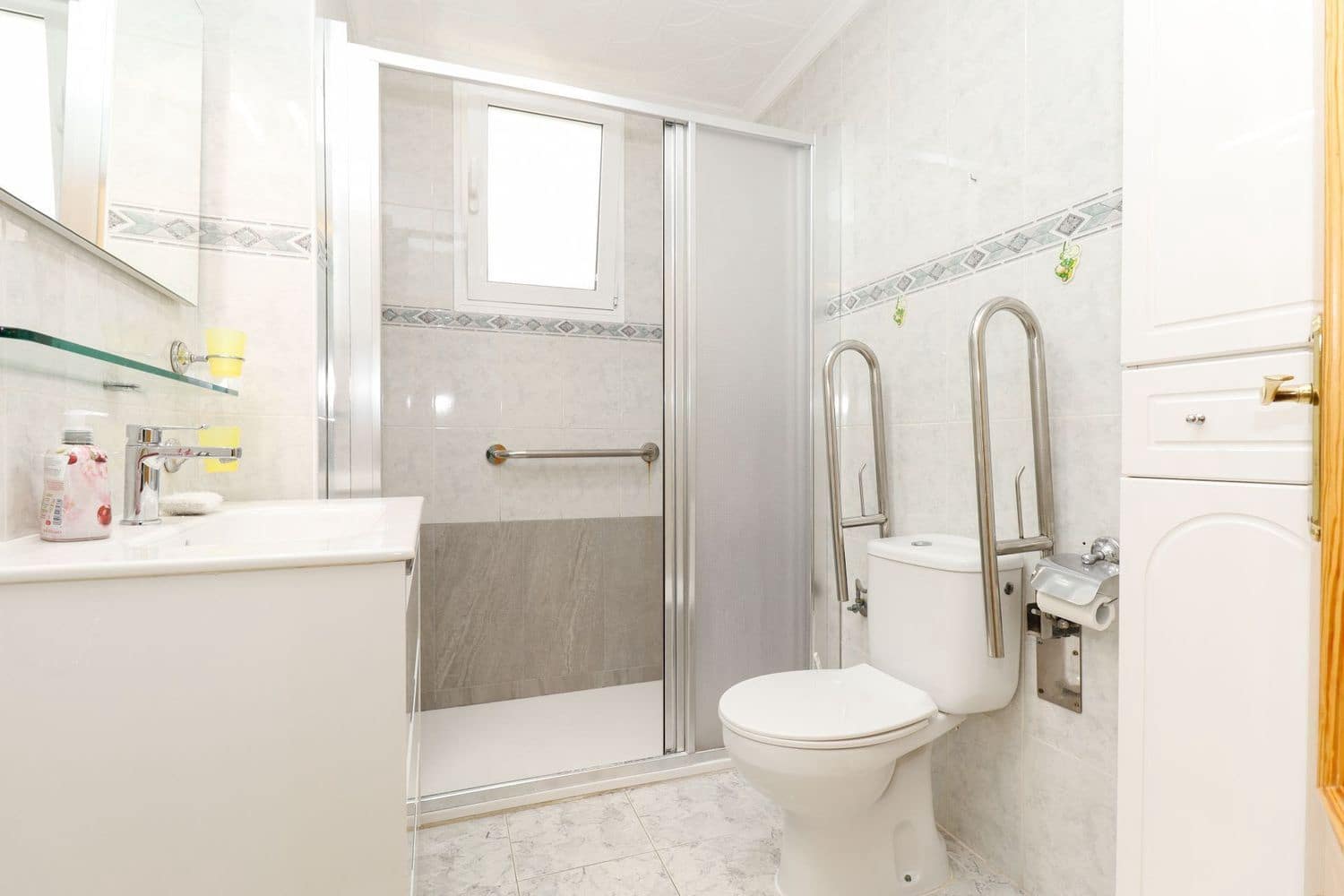 3 soveværelse Lejlighed til salg i Torrevieja med garage - € 199.900 (Ref: 9230728)